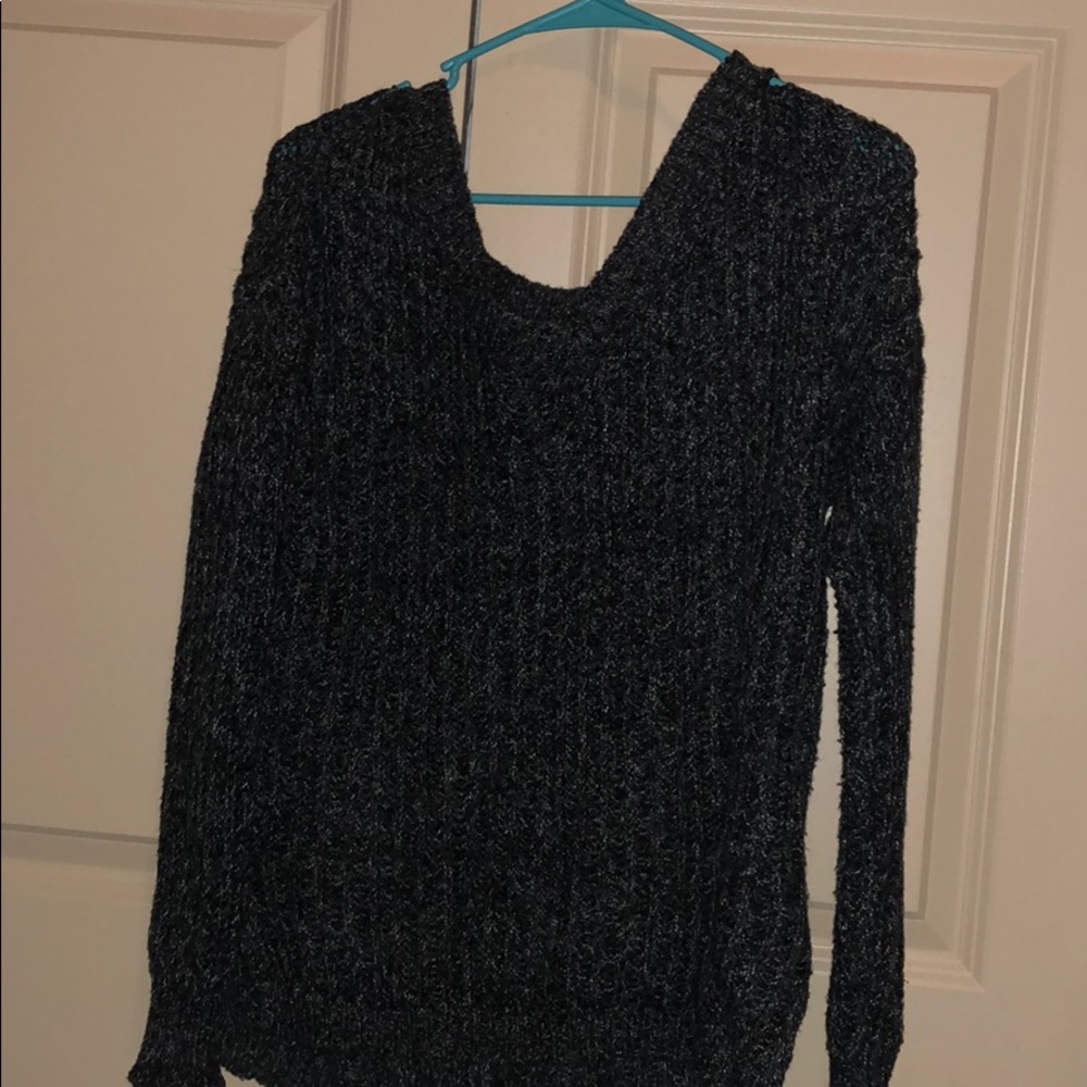 Aerie comfy sweater with detailed back